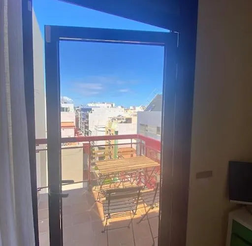 Luminoso Atico En Playa Chica